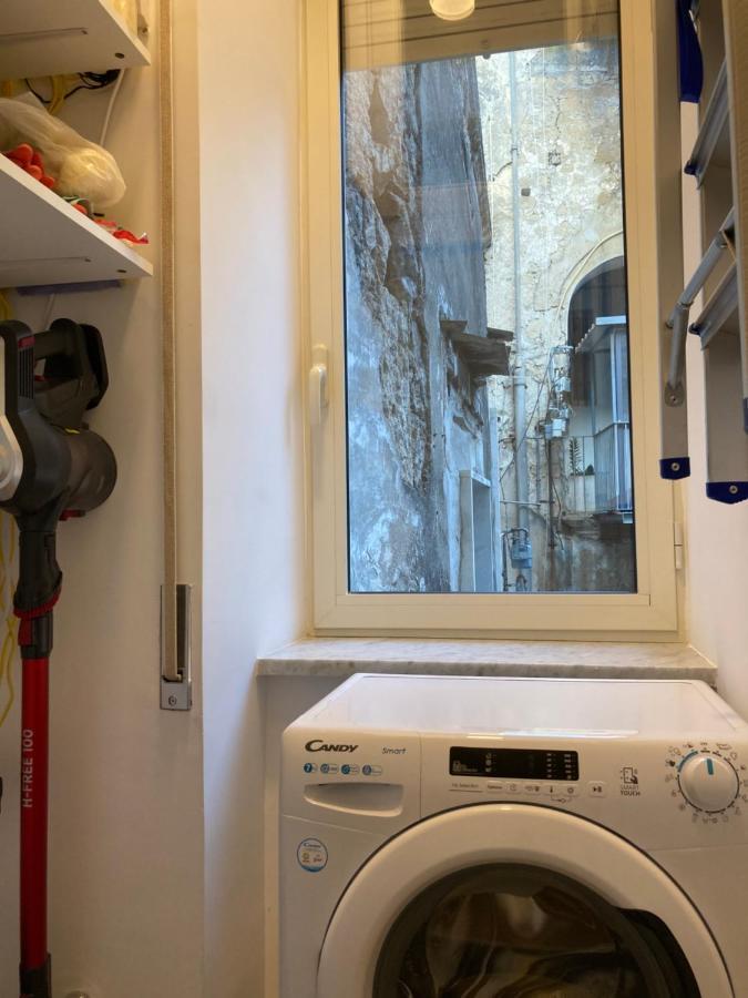 La Casa Blu Nel Cuore Storico Di Napoli Buitenkant foto