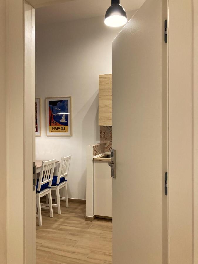 La Casa Blu Nel Cuore Storico Di Napoli Buitenkant foto