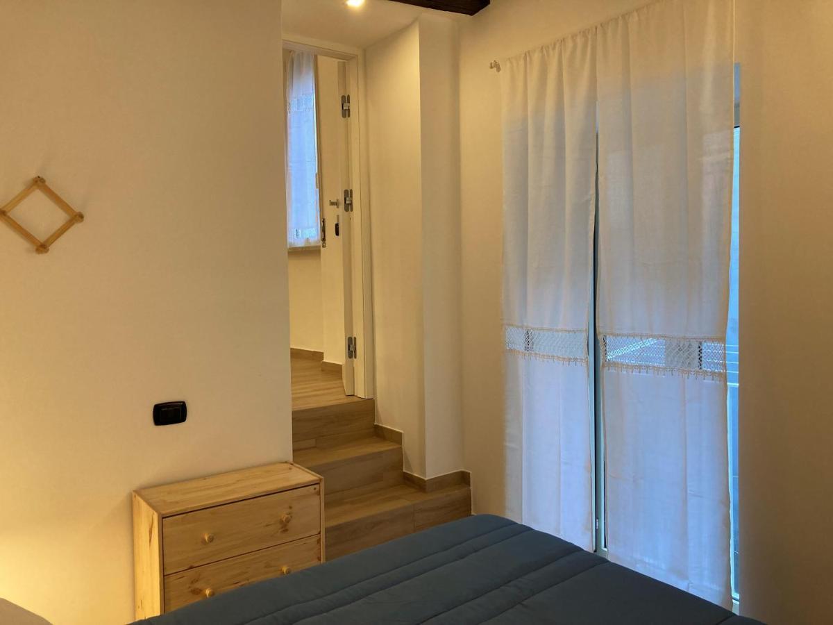 La Casa Blu Nel Cuore Storico Di Napoli Buitenkant foto